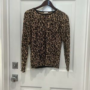 CHICOS leopard top size M